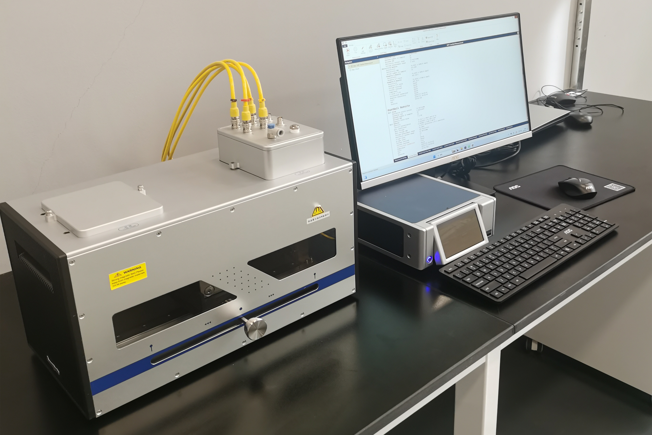 2024年7月深圳某大学在上海皇冠博彩购买的永磁铁室温霍尔测试系统HSPM-07RT交付完成